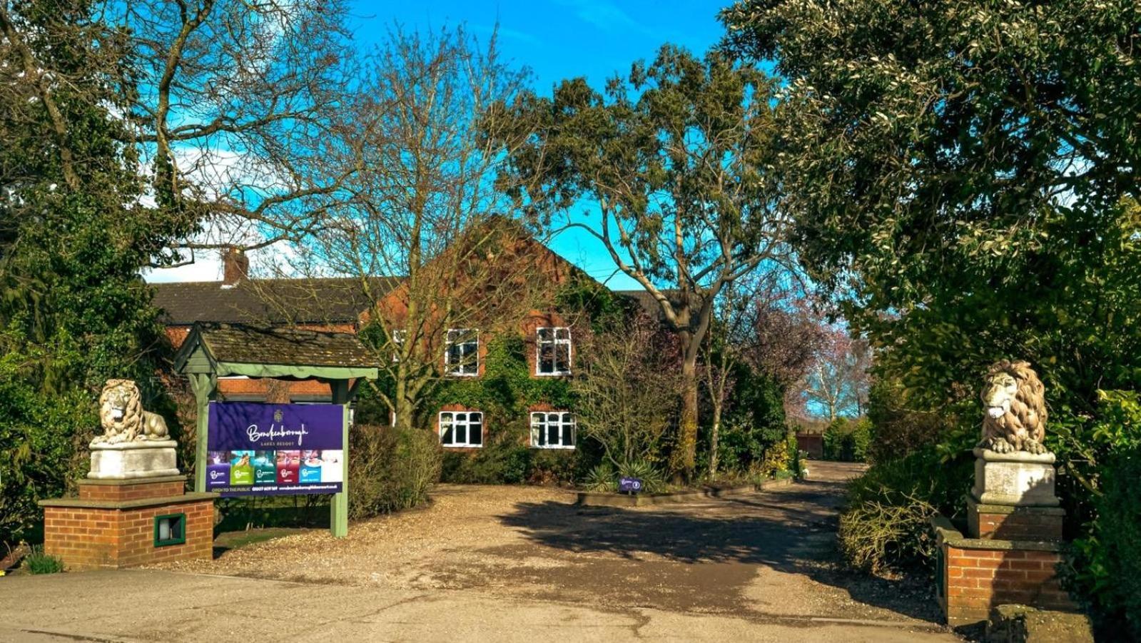 Brackenborough Lakes Resort Louth  Exterior photo